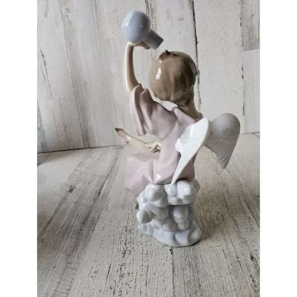 Lladro summer‎ Angel 6148 boy Angel Cherub vase memorial figurine